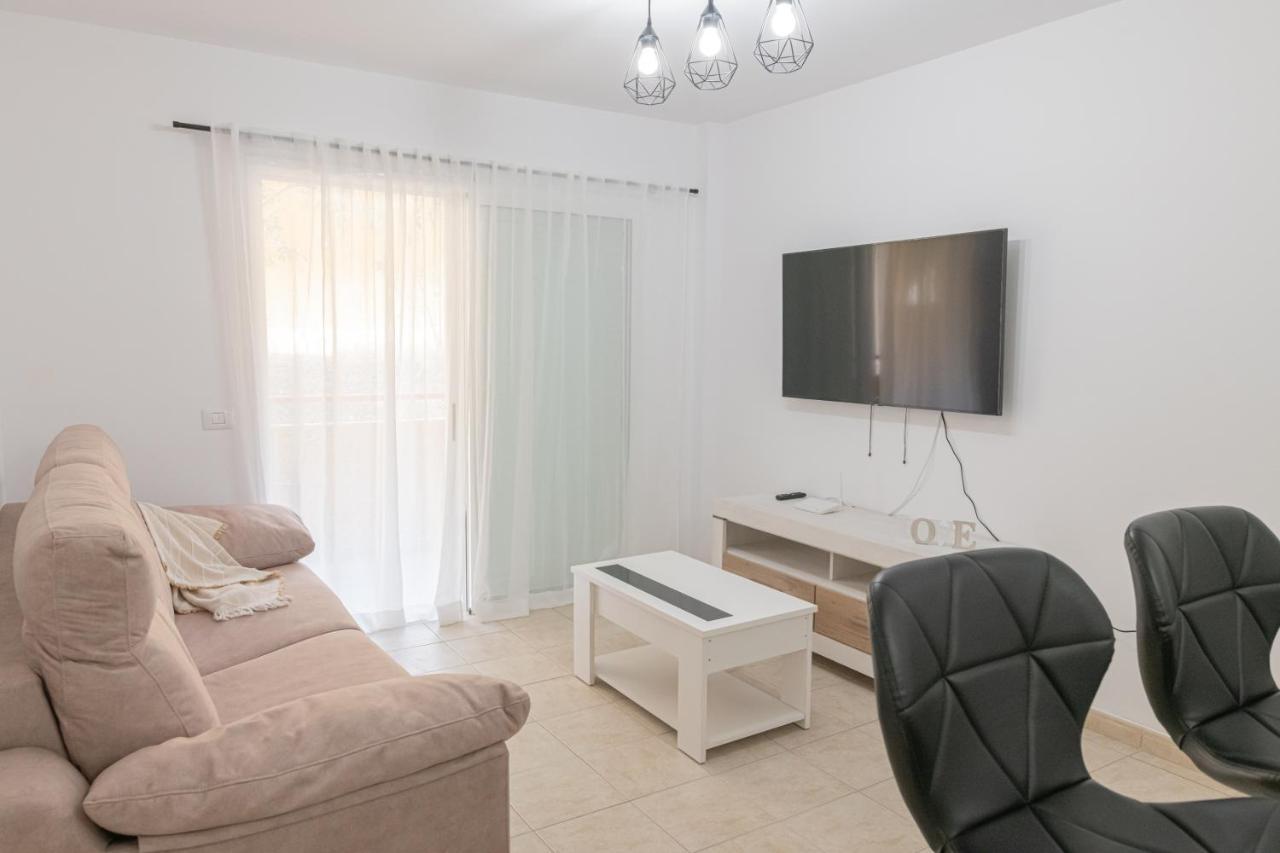Iki White Playa La Arena Apartman Puerto de Santiago  Kültér fotó