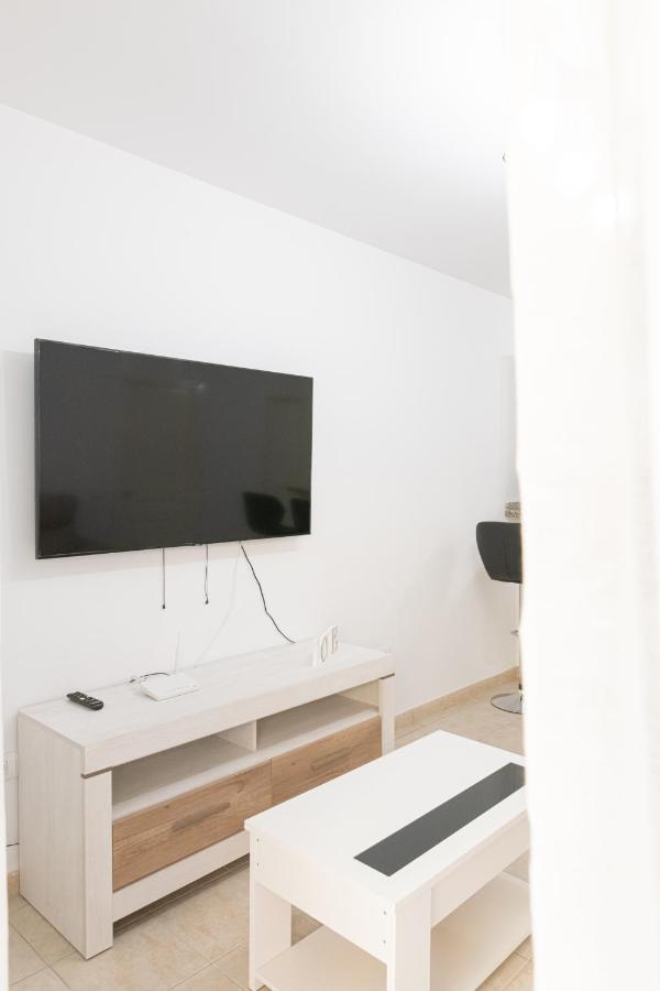 Iki White Playa La Arena Apartman Puerto de Santiago  Kültér fotó