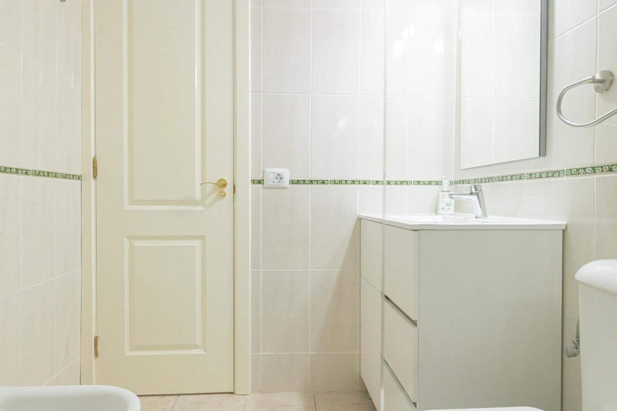 Iki White Playa La Arena Apartman Puerto de Santiago  Kültér fotó