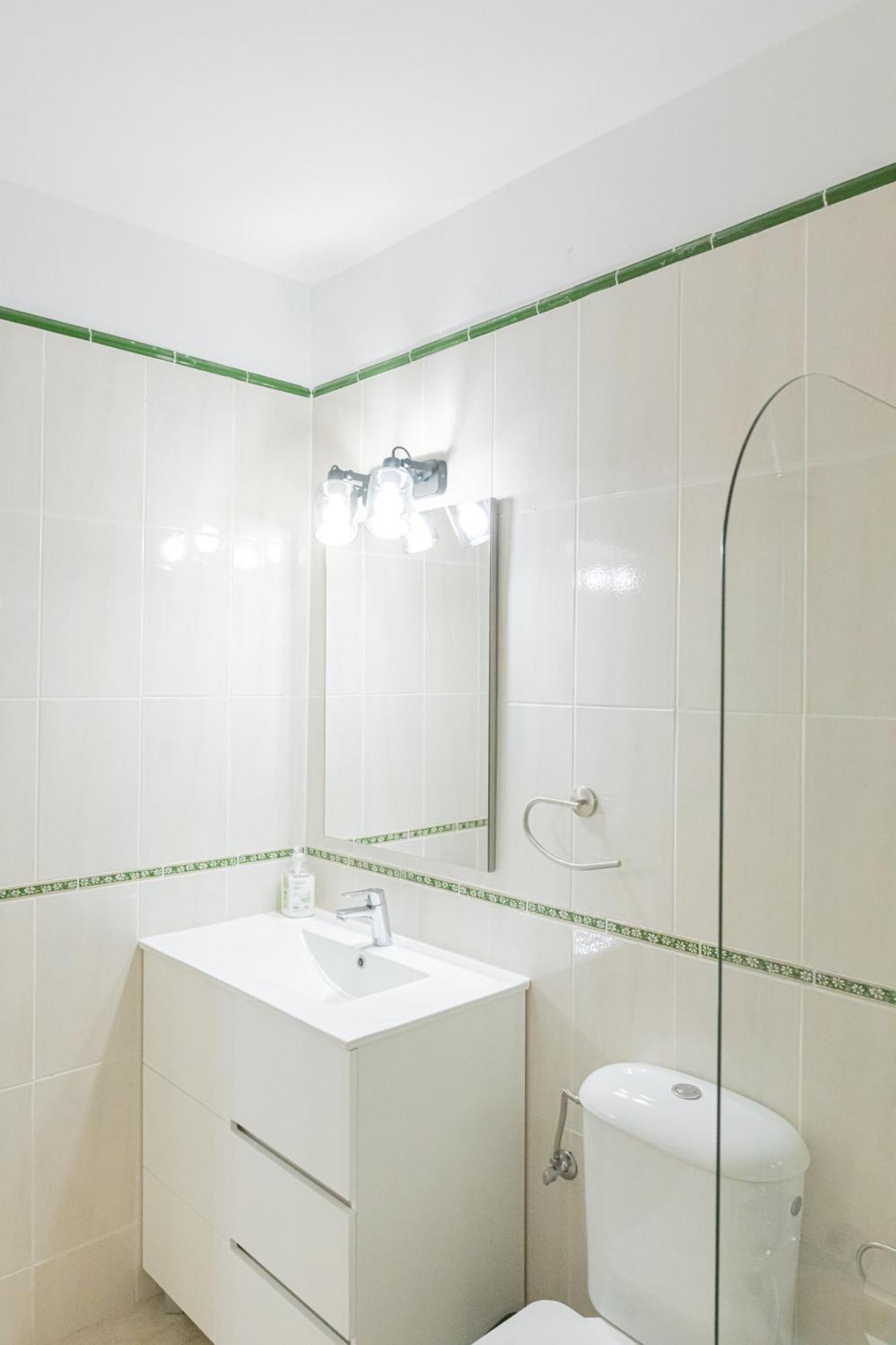 Iki White Playa La Arena Apartman Puerto de Santiago  Kültér fotó