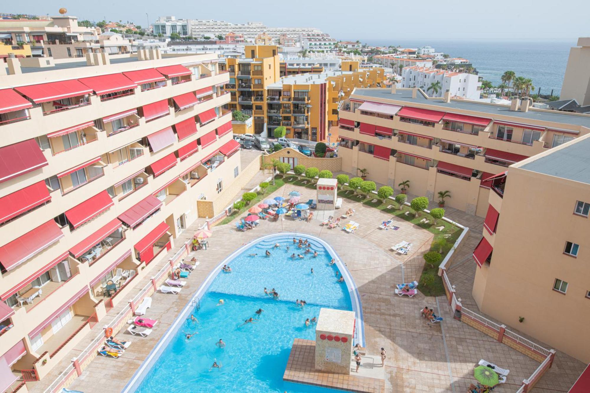 Iki White Playa La Arena Apartman Puerto de Santiago  Kültér fotó